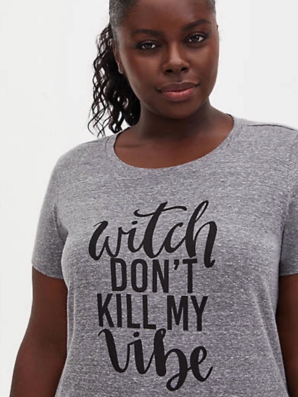 Torrid gray w/ black short-sleeved T-Shirt     “Witch don’t kill my vibe” 4X NWT